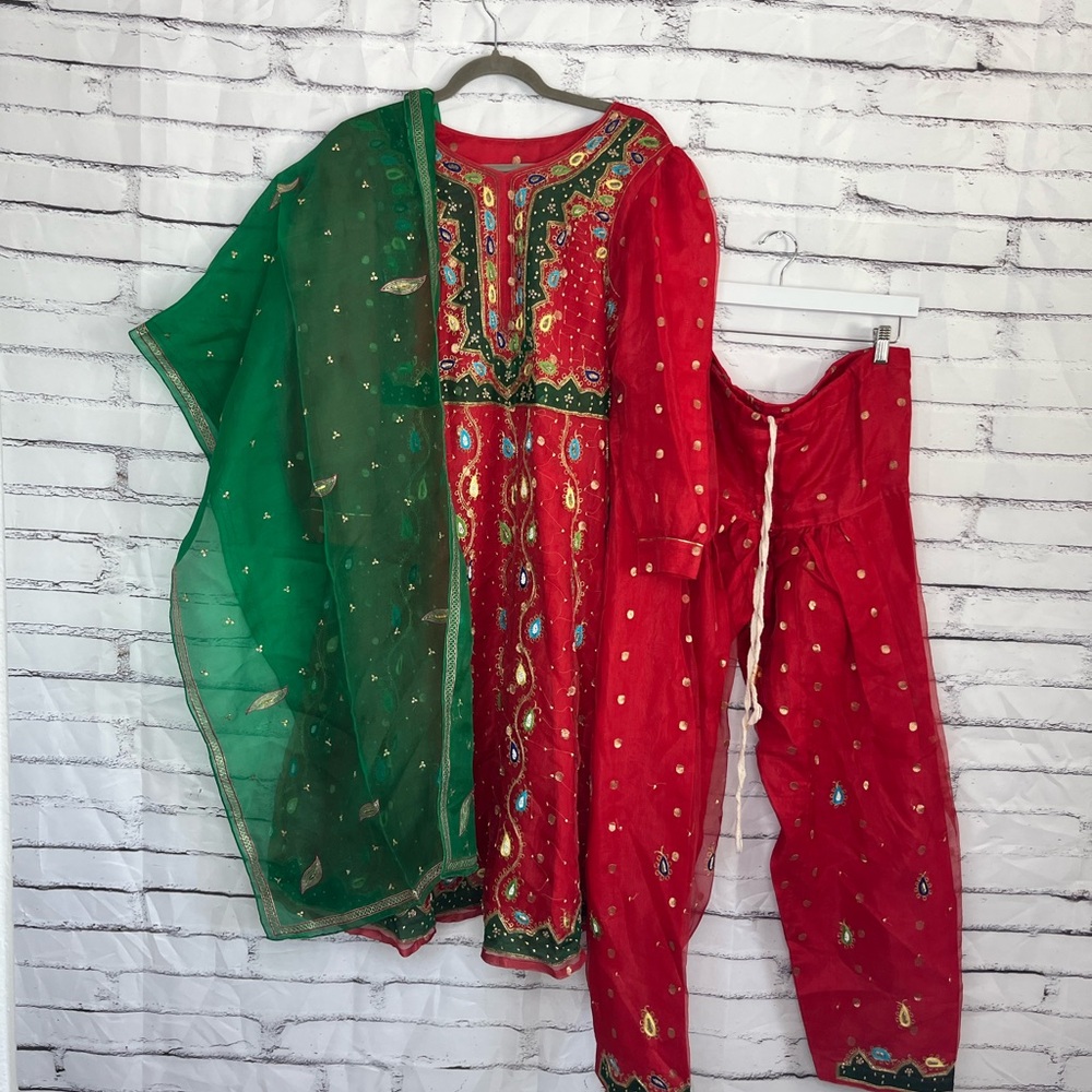Red Green Punjabi Salwar Kameez Set Embroidered Mirror Work Dupatta Wedding M